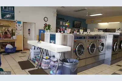 517 Chester Pike, Prospect Park, PA 19076 - Photo 8