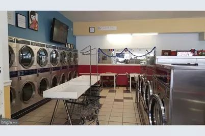 517 Chester Pike, Prospect Park, PA 19076 - Photo 12