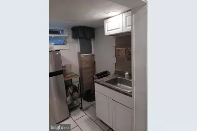 3419 Carter Lane, Chester, PA 19013 - Photo 8