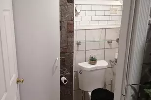 3419 Carter Ln, Chester, PA 19013 - Photo 14