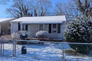 1114 Townsend St, Chester, PA 19013 - Photo 2