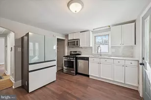 1114 Townsend St, Chester, PA 19013 - Photo 4