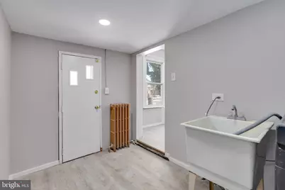 4211 Garrett #1A, Upper Darby, PA 19082 - Photo 4