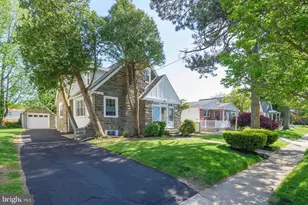33 Fairlamb Ave, Havertown, PA 19083 - Photo 16