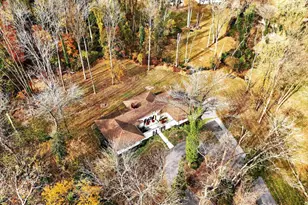 1013 Glen Rd, Wallingford, PA 19086 - Photo 4