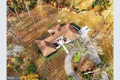 1013 Glen Road, Wallingford, PA 19086 - Photo 2