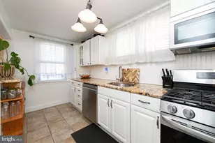 939 Fariston Dr, Drexel Hill, PA 19026 - Photo 14