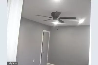 307 Clifton Avenue, Darby, PA 19023 - Photo 8