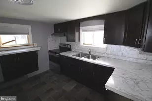 1335 Apple St, Upper Chichester, PA 19061 - Photo 4