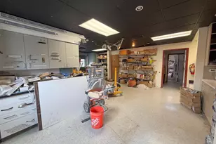 125 Powhattan Ave, Essington, PA 19029 - Photo 10