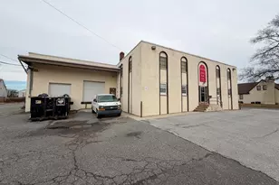 125 Powhattan Ave, Essington, PA 19029 - Photo 4