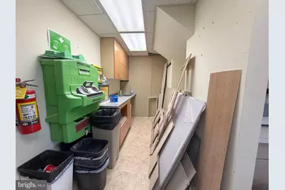 125 Powhattan Avenue, Essington, PA 19029 - Photo 12