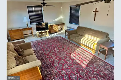 11 Lamont Avenue, Glenolden, PA 19036 - Photo 6