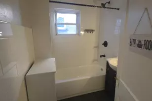 707 Long Ln, Upper Darby, PA 19082 - Photo 6