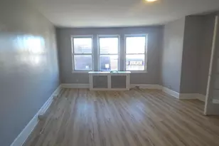 707 Long Ln, Upper Darby, PA 19082 - Photo 4