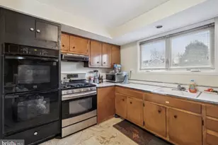 1301 Burton Ave, Sharon Hill, PA 19079 - Photo 4