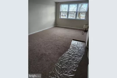 524 S Cedar Lane, Upper Darby, PA 19082 - Photo 2