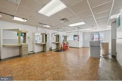 151 Long Lane, Upper Darby, PA 19082 - Photo 2