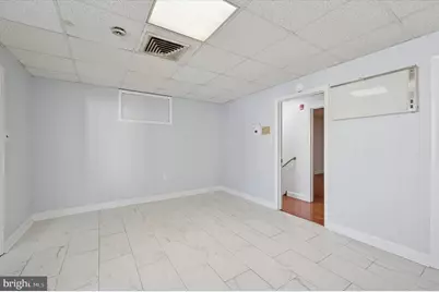 151 Long Lane, Upper Darby, PA 19082 - Photo 16