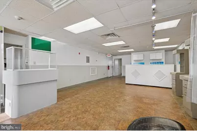 151 Long Lane, Upper Darby, PA 19082 - Photo 6