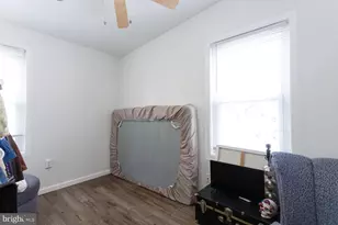 51 N 9th St, Darby, PA 19023 - Photo 18