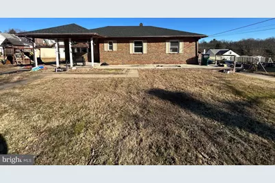 17 Ridley Drive, Wallingford, PA 19086 - Photo 1