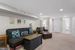 1160 Brookwood Ln, Glenolden, PA 19036 - Photo 20