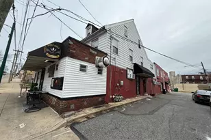 16 N 9th St, Darby, PA 19023 - Photo 10