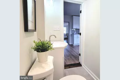 17 W 2nd Street, Marcus Hook, PA 19061 - Photo 14