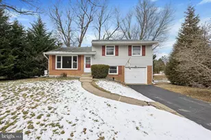 713 Scott Ln, Wallingford, PA 19086 - Photo 1