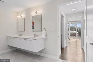 427 E Lancaster Ave, Wayne, PA 19087 - Photo 30