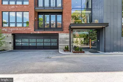 427 E Lancaster Avenue #1202, Wayne, PA 19087 - Photo 2