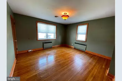 712 W Macdade Boulevard, Folsom, PA 19033 - Photo 10