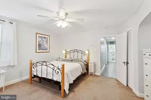 712 Bartram Ave, Darby, PA 19023 - Photo 16