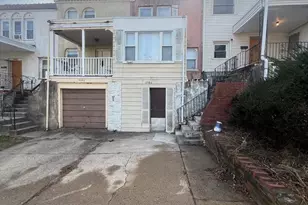 6984 Aberdeen Rd, Upper Darby, PA 19082 - Photo 1