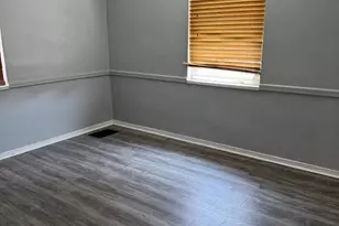 112 Burton Ln E, Sharon Hill, PA 19079 - Photo 10