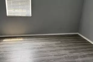 112 Burton Ln E, Sharon Hill, PA 19079 - Photo 8