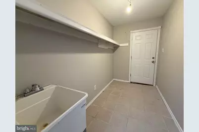 745 Windsor Place, Wallingford, PA 19086 - Photo 6