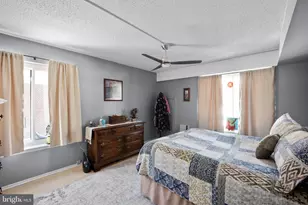 5200 Hilltop Dr, Brookhaven, PA 19015 - Photo 10