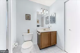 708 Heather Ln, Aston, PA 19014 - Photo 14