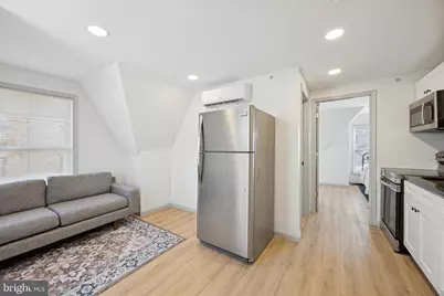 9 W Hinckley Avenue, Ridley Park, PA 19078 - Photo 4