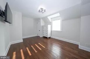 227 E Hathaway Ln, Havertown, PA 19083 - Photo 38