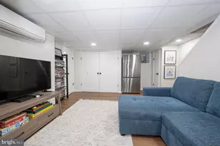 227 E Hathaway Ln, Havertown, PA 19083 - Photo 58