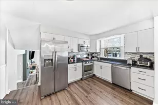 70 Weathervane Rd, Aston, PA 19014 - Photo 12