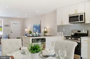 2003 Heather Rd, Folcroft, PA 19032 - Photo 10