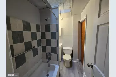 814 Upland Street, Chester, PA 19013 - Photo 18