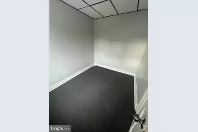 814 Upland Street, Chester, PA 19013 - Photo 16