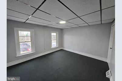 814 Upland Street, Chester, PA 19013 - Photo 10