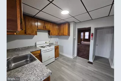 814 Upland Street, Chester, PA 19013 - Photo 2