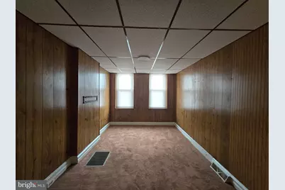 814 Upland Street, Chester, PA 19013 - Photo 6